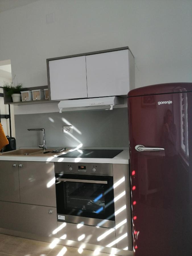 Apartman Semren Appartement Zagreb Buitenkant foto