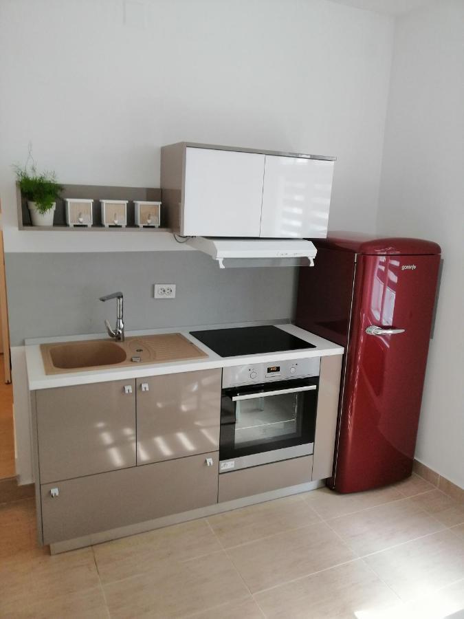 Apartman Semren Appartement Zagreb Buitenkant foto